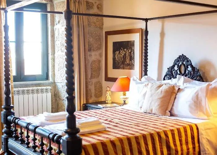 The Big House-grand Comfort At Serra Da Estrella בית נופש גובאיה