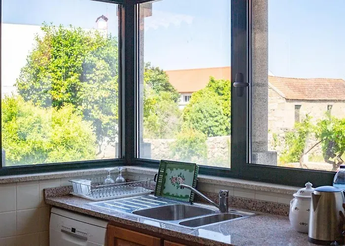 The Big House-grand Comfort At Serra Da Estrella * Gouveia